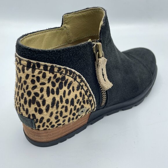 SOREL Boots Suede Leather Side Zip Ankle Booties Black/Tan Animal Women's 7.5 - Picture 4 of 12